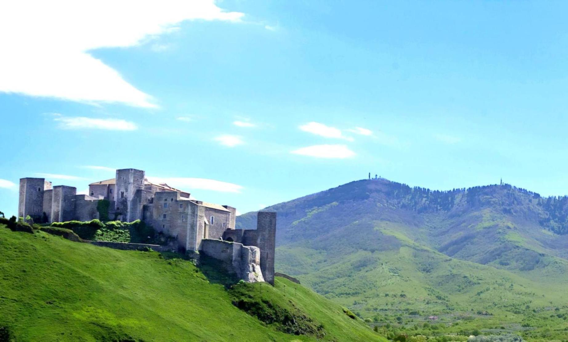 Appartamento Porta Venosina Luxury House - Wifi E Netflix Gratis Melfi Esterno foto