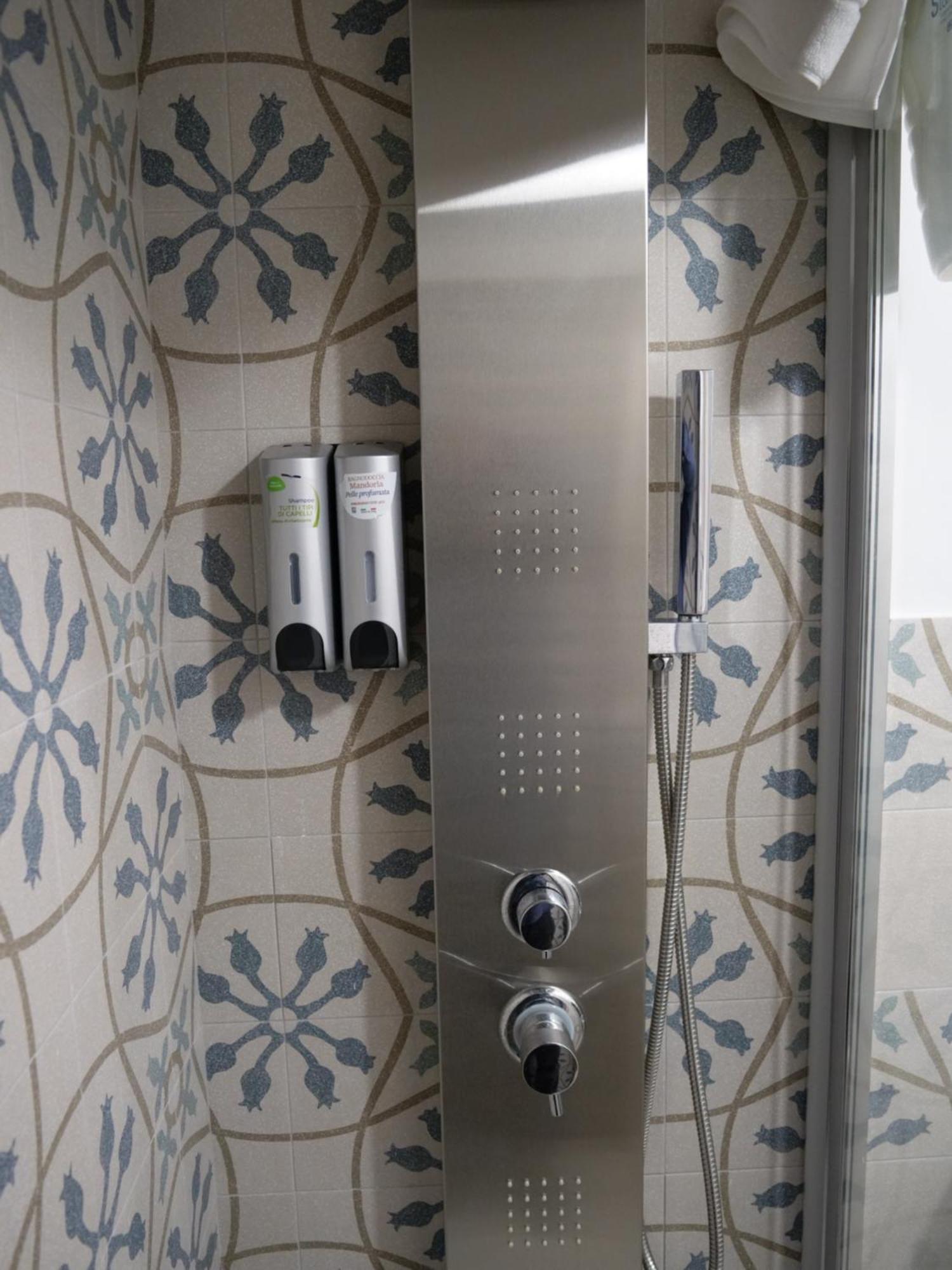 Appartamento Porta Venosina Luxury House - Wifi E Netflix Gratis Melfi Esterno foto